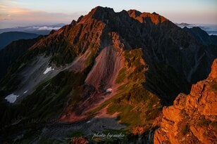 【百高山】“逆さ槍ヶ岳” を撮りたくて、北アルプス「南岳」を目指す！  最高の稜線歩き！  私の夏休み登山ルポ 〈長野県・岐阜県〉 2024年