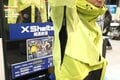 【ショップ店員に聞く！ 注目のアウトドアウェア】ついに大台！「透湿度100,000g/m2/24h」を誇る「XShelter プレミアム超透放湿ウルトラレインジャケット」〈ワークマンvol.2〉の画像006