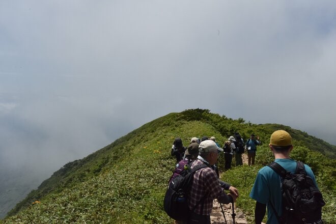 登山初心者に最適なガイドツアー【コロンビア アウトドア アカデミー】夏の北海道を存分に味わえる絶景登山「ニセコアンヌプリ」レポートの画像011