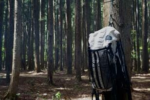 「春に向けてのソロキャンプ」のための軽量化を図る「バックパックキャンプ」！  おすすめ「アイテム3選」と「パッキング方法」とは？