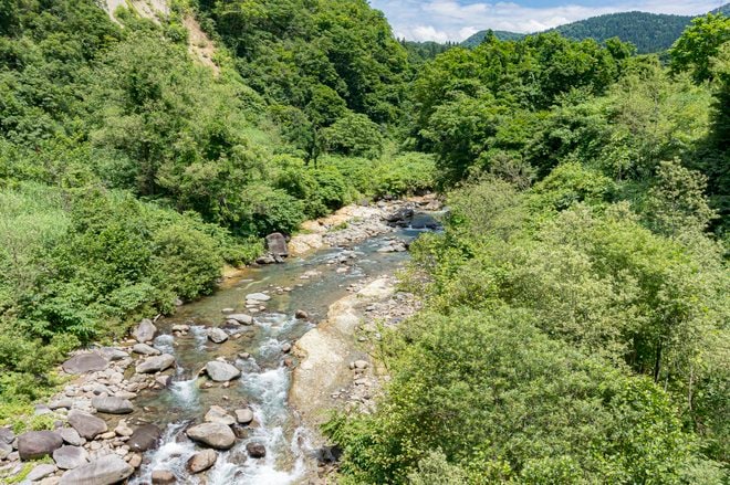 写真 大注目 自然渓流そのまま の管理釣り場で大物ヤマメ イワナを狙う 吉ヶ平フィッシングパーク 新潟県 合計12枚 アクティビティ レポート Bravo Mountain