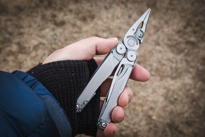 老舗下着メーカーの本気アウトドアインナー！「GRID-TEC+」の最上位モデル「フーディーサムホール」を3か月着倒して実感した、手放せない魅力とは？の画像003