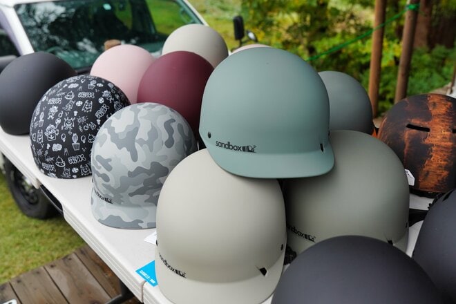 雪が待ちきれない！ 人工芝の上でプロが魅せる本気のスノーボードイベントをレポート【新潟県・2025年】の画像005