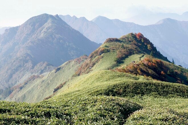 【富士山の次に登る山 vol.3】登山の魅力はムゲン大「複数の頂を踏む連峰」 四国アルプス・屋久島・信越トレイルの画像001