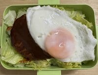 見つけたら即買い！「ツルヤオリジナル」アウトドアで簡単 “コクうま” 洋食が完成しちゃう「冷凍食品」3選！  自宅ストック用にもおすすめ