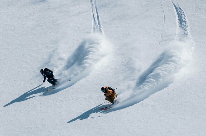 【Elan】スキーが滑りやすいと言われる理由 「独自のテクノロジー」はカービングもパウダーも思いのままにの画像001