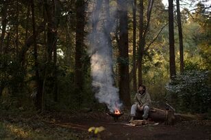 ＜「煙を見れば」焚き火を控えるべきかがわかる！＞天気予報は「降水確率より風速」をチェック「焚き火の可否の判断基準」とは【焚き火の話vol.27】