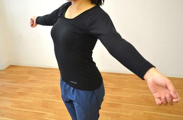 登山女子「夏の重大NG」汗冷え対策！ 話題のアンダーウェア