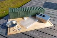 「キャンプ初心者」の「おカネの問題」を解決！ メインで使えるお手軽「100均ショップ」アイテムの「アウトドア活用術」とは？