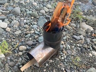 超簡単！  1秒DIY「ロケットストーブ」で焚き火してみた！  高火力＆煙も少なく扱いやすい「煙突の部品」実践レポ
