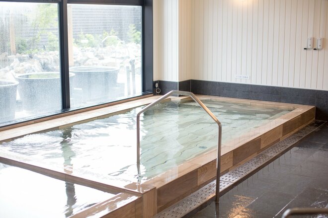 山梨・高川山の下山後に寄りたい！  露天の畳で “裸ごろ寝” できる「より道の湯」の外気浴が最高すぎた【山帰り、今日はどこでととのう？ vol.3】の画像003