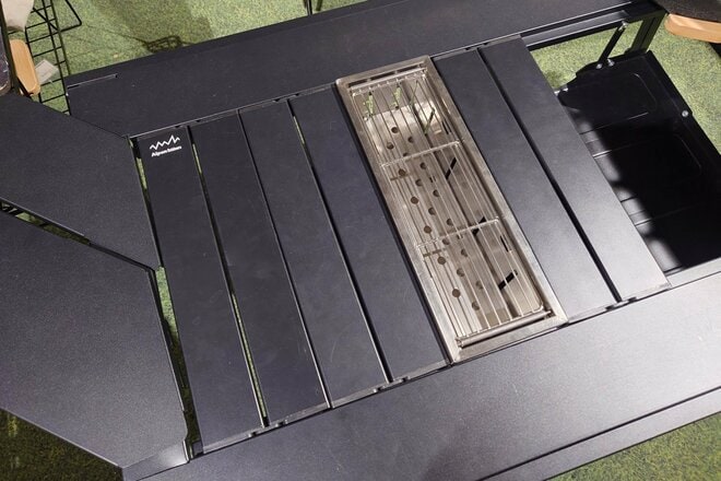 【ショップ店員に聞く！ イチ推しアウトドアギア】「その他」の使い方にも注目！  Mt.SUMI「パーフェクトグリルハーフユニット（サンマ）」〈アルペントーキョー vol.31〉の画像005