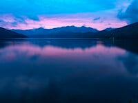 【手軽に出会える絶景】美しすぎる山上の湖・中禅寺湖！ 「新緑の湖畔をハイキングしてのんびり過ごすひととき」 歌ヶ浜から見るドラマチックな夕景！ 2022年・栃木県奥日光