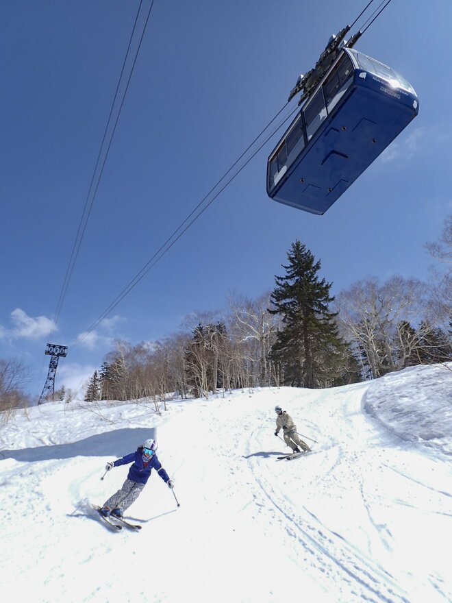 【ファミリースキー】春スキーは旭川滞在で旭岳へ！ 「狭間の時期だからこそ、リーズナブルに観光するならうってつけ」  2026年｜北海道の画像003