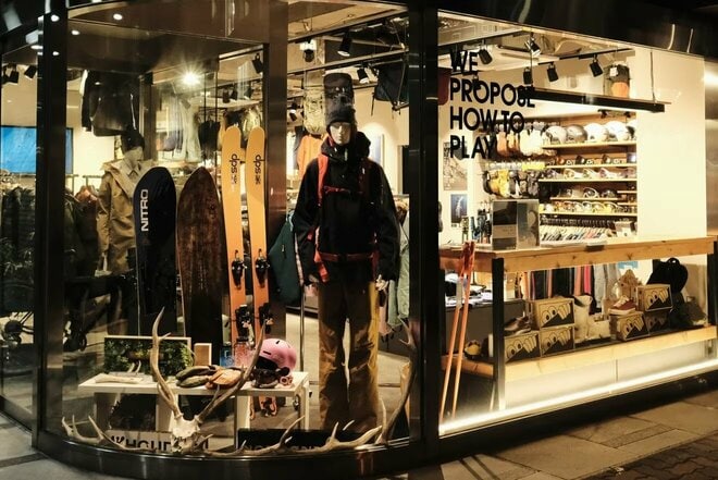 【NORRØNA / HESTRA / POC / HOUDINI / ACLIMA 】スノーシーンを彩る北欧ブランドはライフスタイルとアウトドアが重なり合う遊び心と妥協のないテクノロジーで最高峰の品質を約束【フルマークス ストア】の画像029