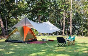 テントを張る場所の選び方｜設営や試し張りに適した条件や注意点を解説