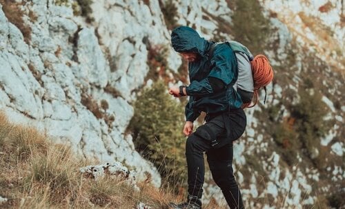登山時計
