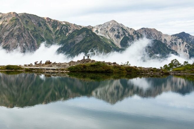【八方尾根】SNS映え間違いなし!?  幻想的な光景を鏡のように映す「八方池トレッキング」 下山後は山麓のアウトドアショップめぐりも！【長野県・白馬村】の画像001