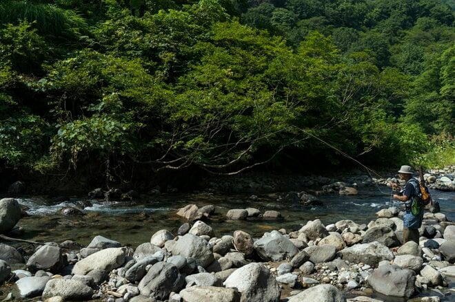 【渓流釣り】「本当に管理釣り場？」大物だらけのパラダイス！ 真夏の渓でイワナとヤマメを狙う！ 吉ヶ平フィッシングパーク／五十嵐川支流守門川 2022年の画像006
