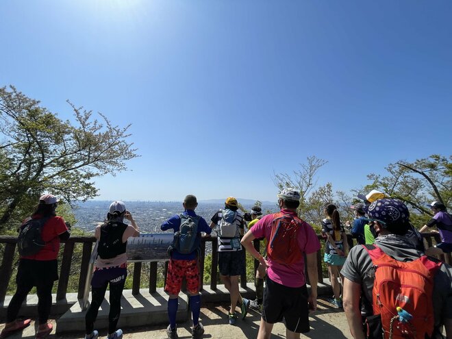 天下人・三好長慶の居城「飯盛城跡」で「絶景のハシゴ」を楽しめる＜歴史巡り里山ハイキング＞とは？【里山アドベンチャー！ソトアソ日和 vol.9】の画像003