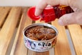 ＜おむすびにするとウマい缶詰王選手権！＞スーパーやコンビニで買える「おむすびと相性最強」の定番缶詰編【缶詰博士の缶たん”CAN”P料理 vol.24】の画像004