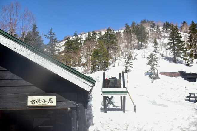 【残雪期登山】林道ゲートが開通したばかりの中房温泉から「北アルプスの女王」燕岳へ登山！ 「今年は雪が溶けるのが早かった！？」 長野県・2022年の画像002
