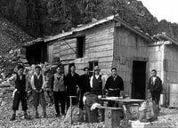 【特集 そこに山小屋を興して】北アルプス山小屋ヒストリー 第5回『穂高岳山荘』 峻険な稜線に「登山者の安全を守るため」作られた山小屋！  穂高の山々と調和する「美しさ」も追求