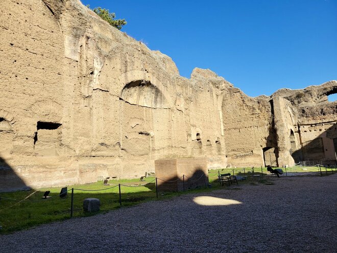 コロッセオからも徒歩圏内『テルマエロマエ』の世界へ！  古代ローマ人の健康ランド「カラカラ浴場」で平日のモーニング・ウォーク【ブーツの国の街角で vol.43】の画像007