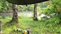 降っていてもアウトドア！「初めての雨キャンプ」のための設営ポイント、撤収時の手順ほか「注意点とおすすめアイテム」