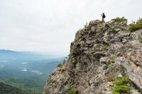 【梅雨の晴れ間に登りたい】首都圏から日帰りOK「おすすめハイキングルート」3選