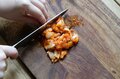 “キャンプに卵焼き器”が便利？  カリっとモチモチ食感「桜えびとニラのチヂミ」【季節の外ごはん vol.41】の画像003