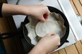 包む手間を省いた簡単&時短餃子＜ニトリのスキレット＞を使って蒸し焼き「包まないビッグ餃子」【季節の外ごはん vol.39】の画像011