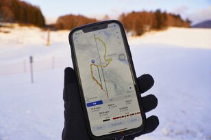 【トラッキングアプリを使って滑走を数値化】スキー・スノーボードをアプリで記録！ GPSの活用で滑りが「見える化」する！ 2023年