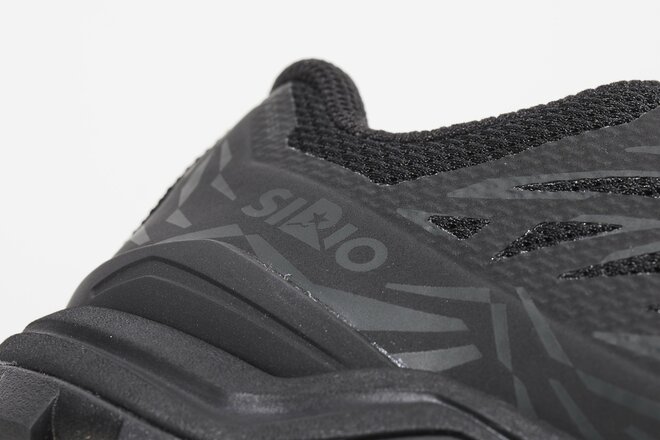 山から日常まで “これ1足”！ シリオの万能ローカット「P.F.13-2 Black」登場の画像004
