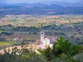 イタリアのおすすめ小旅行スポット5選！　アッシジ、スペルロンガ、オルチャ渓谷… 旅するのに最も適した初夏に訪れたいエリアとは？【ブーツの国の街角で vol.14】の画像002