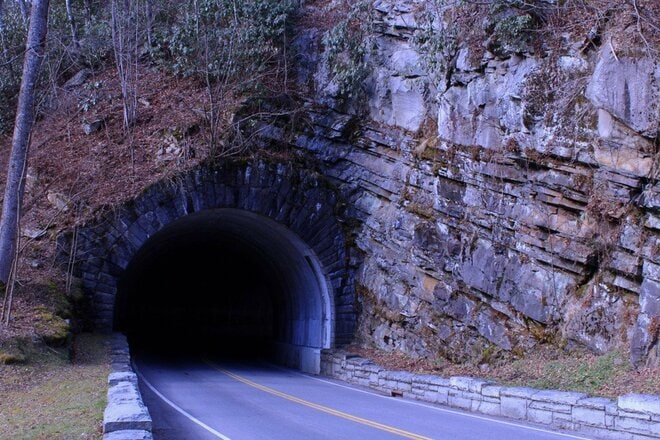 歴史ある「峠」では頻発？「不可解すぎる出来事」体験インタビュー！  観光コンテンツ事業スタッフに学ぶ「通る時に気をつけること」【寺娘の「地誌伝説」聞き語り】の画像002