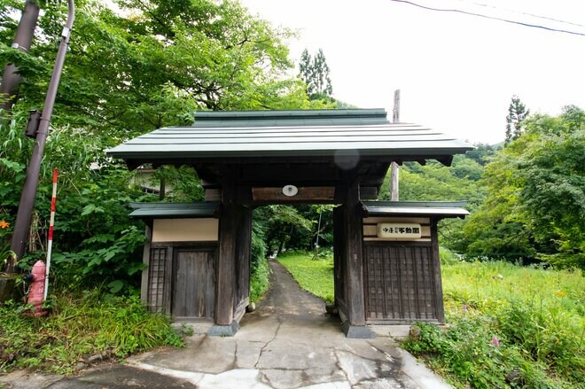 【山形の名湯・白布温泉と新高湯温泉】”開湯700年の歴史”  上杉家ゆかりの温泉旅館「東屋」ほか、大人気「米沢ラーメン」が食せる名店も！の画像002