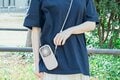 目にも涼しい “イルミ点灯”「ハンディファン」＆多機能・ニュアンスカラーで使いやすい「5WAYスリムファン」 夏の必需アイテム【モットル】の画像004