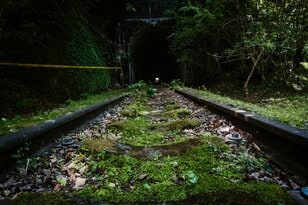 自然と歴史と非日常が交差する「碓氷峠 廃線ウォーク」特別ツアーで行ってきた！ ～日本の近代を支えた“横軽”を歩く～【群馬県安中市】