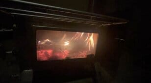 冬キャンプ「唯一の難点」を解消するアウトドアギア！  ロマンあふれる「薪ストーブ」が手放せなくなる理由