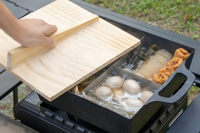 【ショップ店員に聞く！ イチ推しアウトドアギア】体の中から温まる「鍋＆おでん」に！  冬キャンプ＆自宅でも使える「スクエア鍋」〈アルペントーキョー vol.25〉の画像