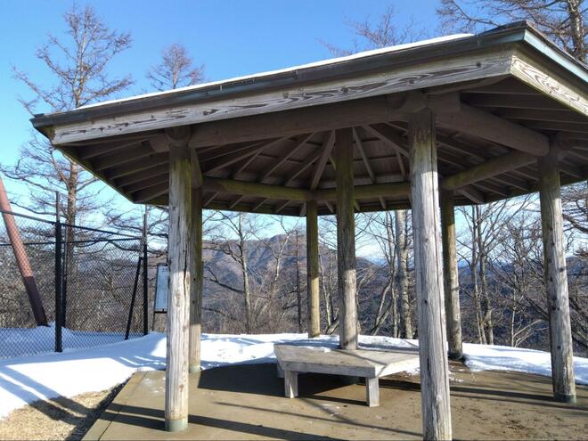 富士山と山中湖の絶景ベストスポットはここ！ 湖畔から軽アイゼン使用＆穴場感もうれしい「大平山」山頂からの冬パノラマ「3月・登山レポ」の画像008