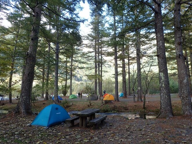 【晩秋登山】北アルプスの絶景をひとり占め！ 登山者の少ない “穴場” シーズンを狙って「涸沢」＆「奥穂高岳」への画像003