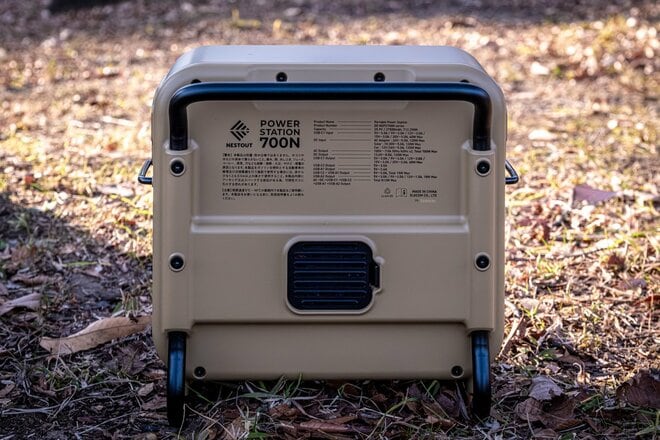 ガジェットのトップランナーが本気で考えた “アウトドア特化型ポタ電” エレコム「POWER STATION 700N」 この軽さ… 屋外電気事情を変えるかも！？の画像005
