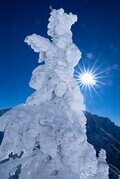 【雪山登山】冬の硫黄岳！ 白い世界とのコントラスト！ 圧巻の八ヶ岳ブルーと迫力のスノーモンスター〈長野県〉の画像011
