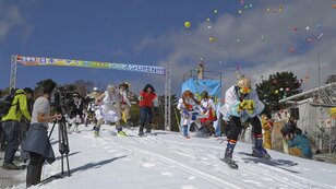 富士山2合目！ “気まぐれな秋に振り回されて” 10月に国内最速で営業開始した「スノーパークイエティの今」 静岡県裾野市・2023年