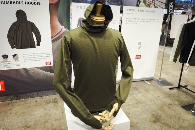 老舗下着メーカーの本気アウトドアインナー！「GRID-TEC+」の最上位モデル「フーディーサムホール」を3か月着倒して実感した、手放せない魅力とは？の画像002