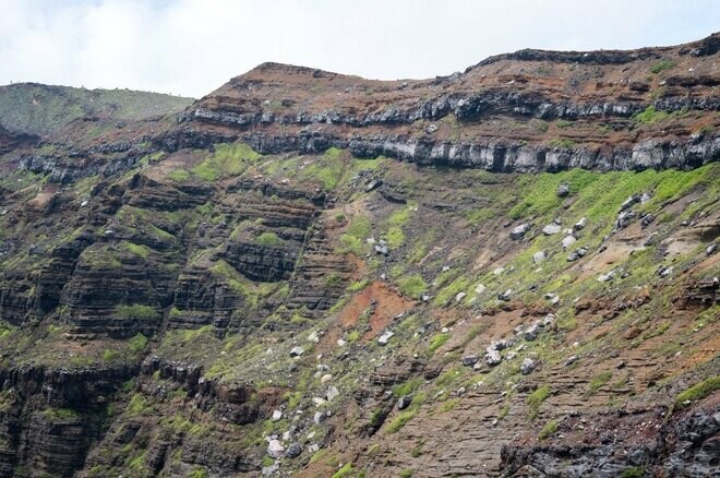 【世界的にも珍しい】活動中の火口を間近で見られる「阿蘇山」2022年“夏休みの安全登山”のために知っておきたい「火口規制情報」をおさらいの画像013