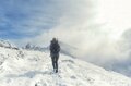 【秋と冬の境界線】「この時期だけの絶景！」雪化粧した北アルプス！ 三段紅葉の爺ヶ岳へ《長野県・富山県》の画像002
