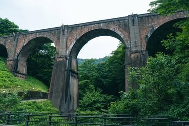 自然と歴史と非日常が交差する「碓氷峠 廃線ウォーク」特別ツアーで